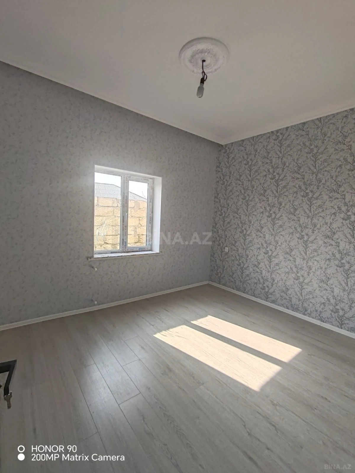 Satılır 4 otaqlı həyət evi 170 m²