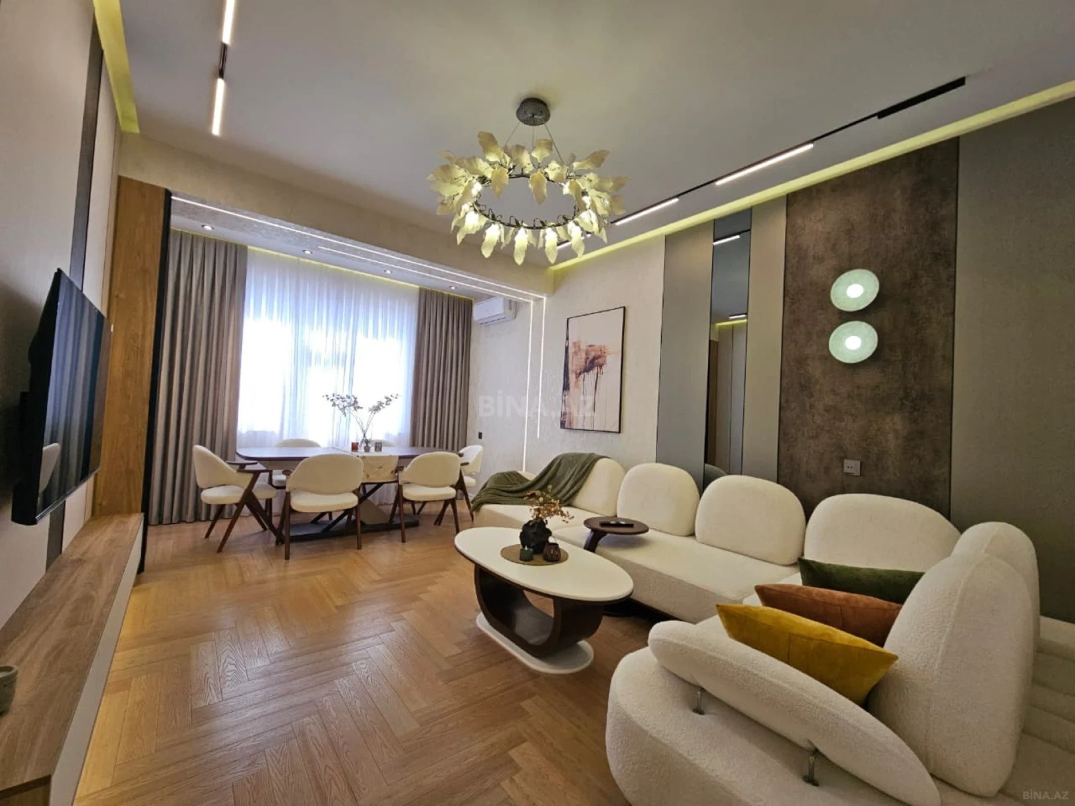 Satılır 3 otaqlı mənzil 117 m²