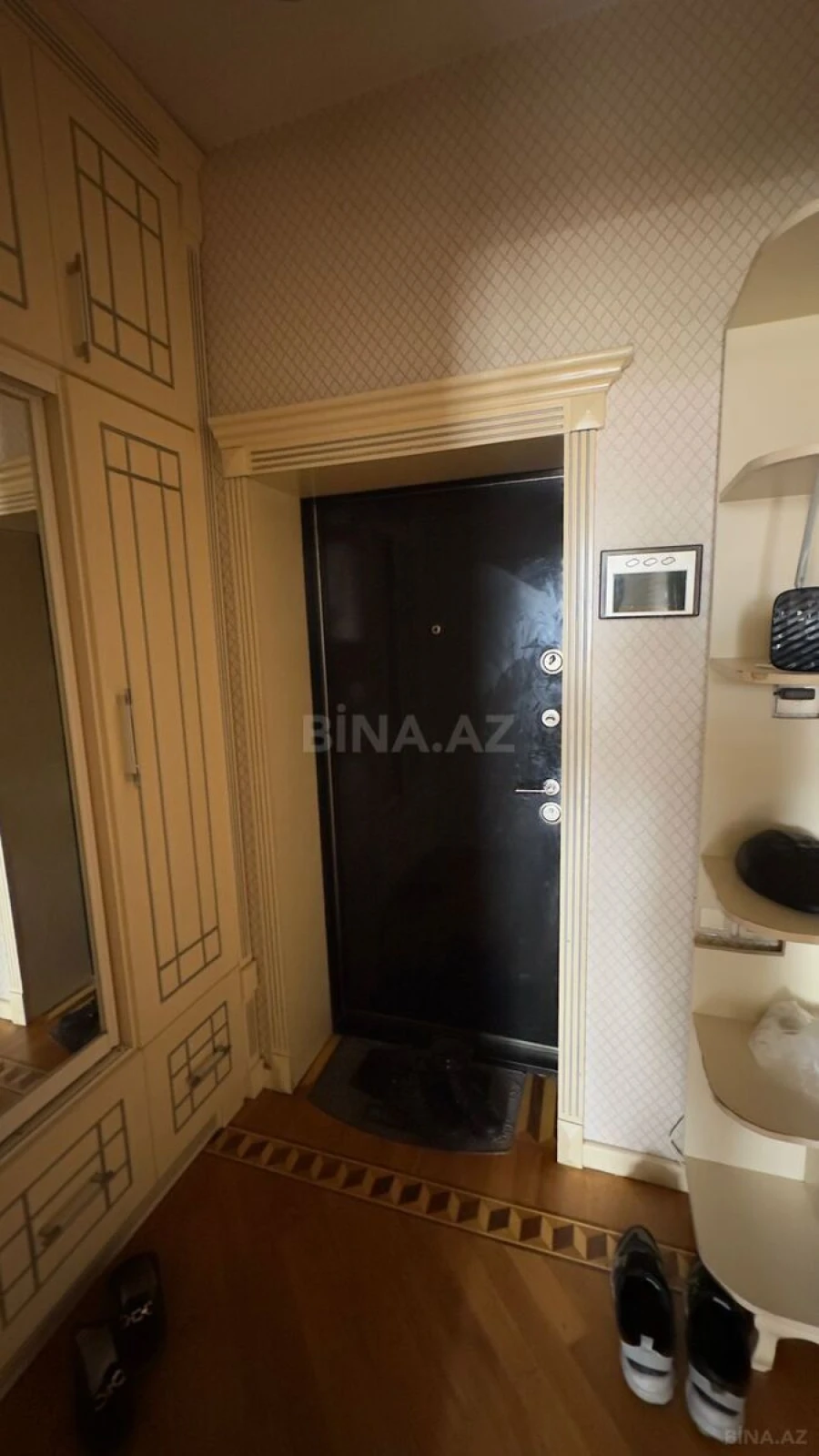 Kirayə verilir 3 otaqlı mənzil 90 m²