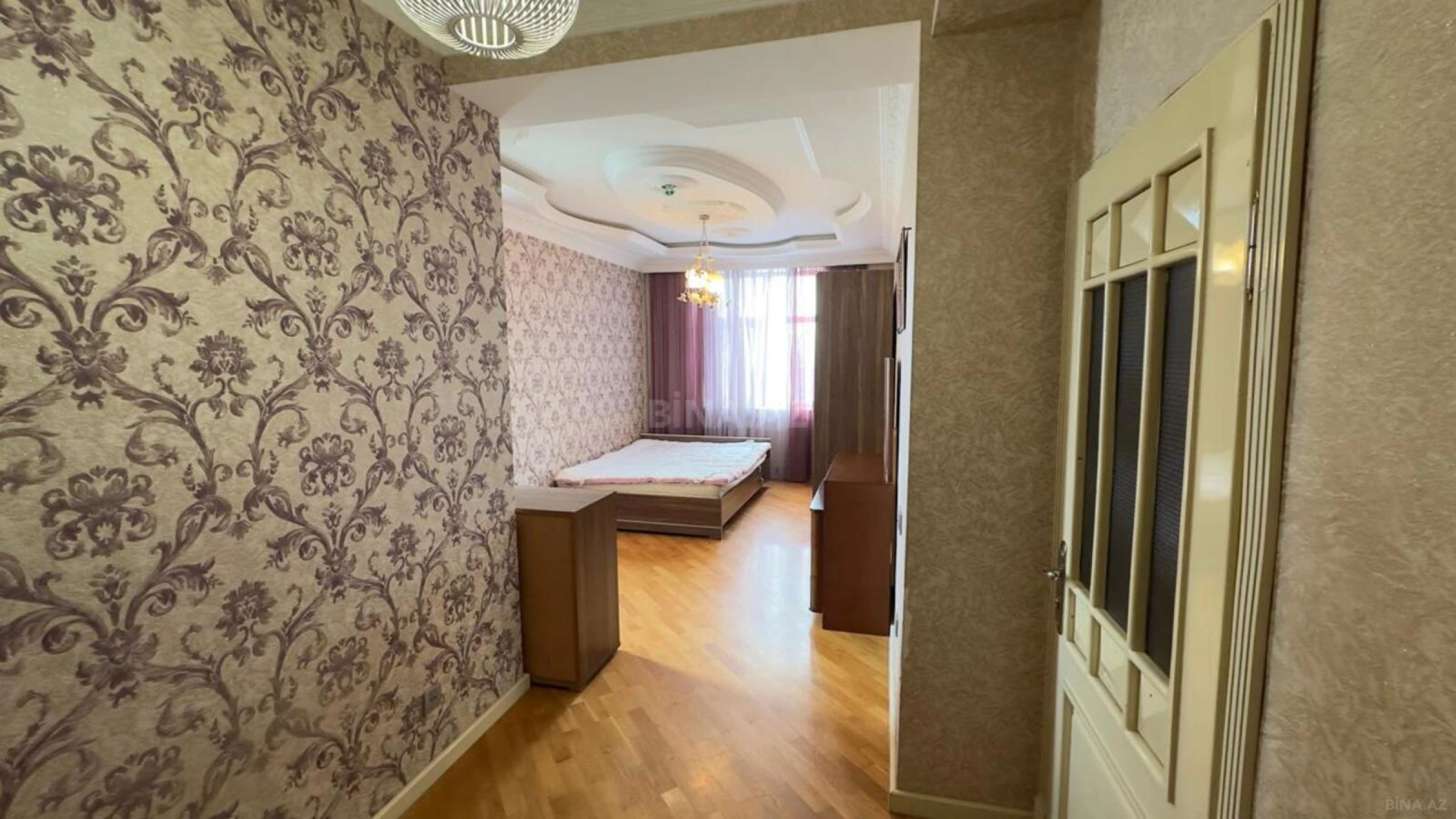 Kirayə verilir 3 otaqlı mənzil 90 m²