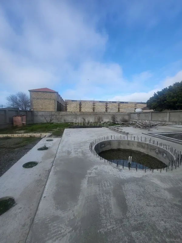 Satılır 7 otaqlı həyət evi 500 m²