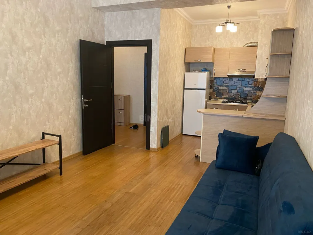 Kirayə verilir 2 otaqlı mənzil 55 m²