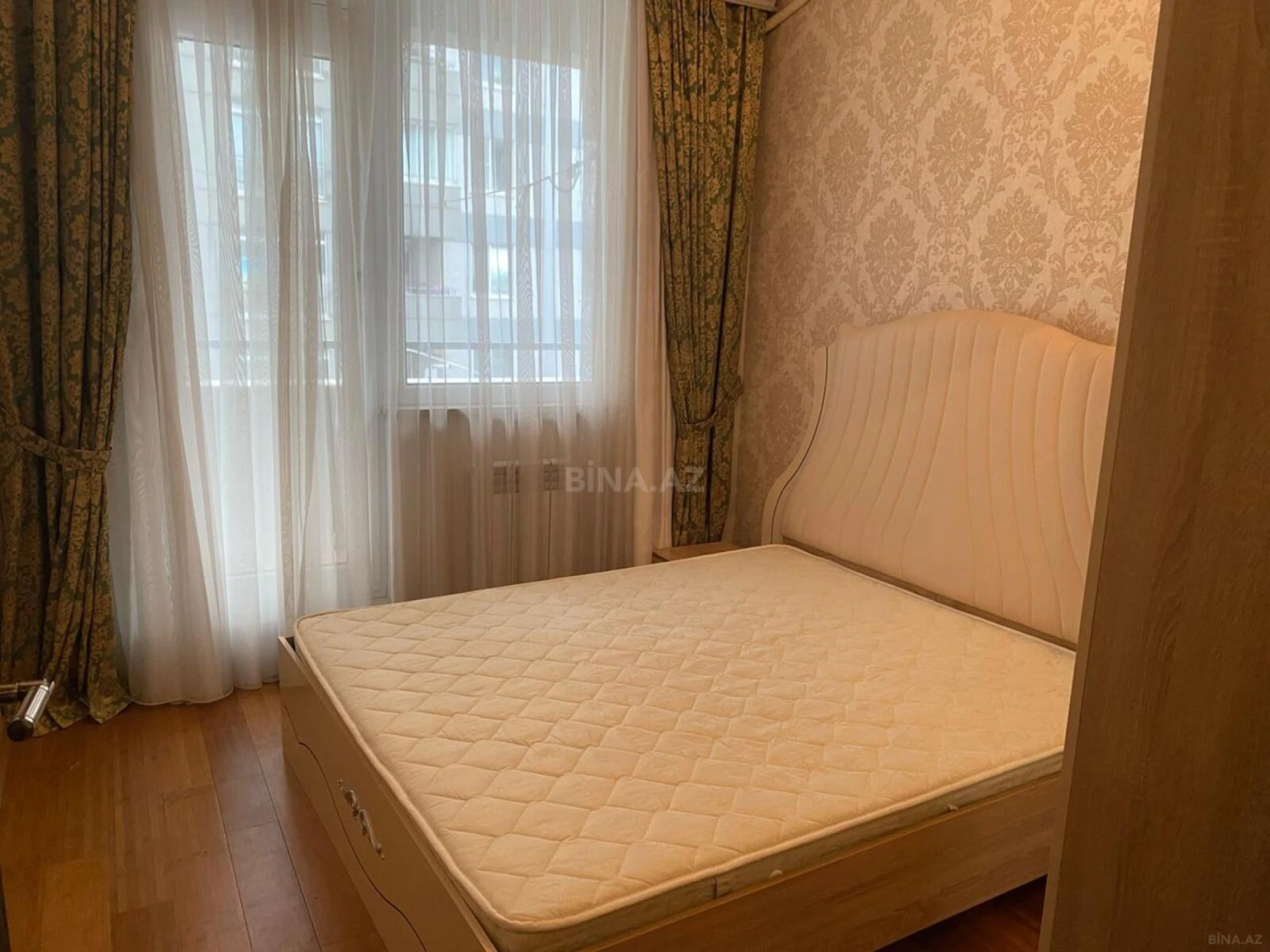 Kirayə verilir 2 otaqlı mənzil 55 m²