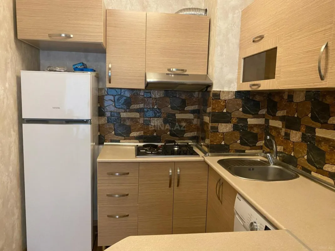 Kirayə verilir 2 otaqlı mənzil 55 m²
