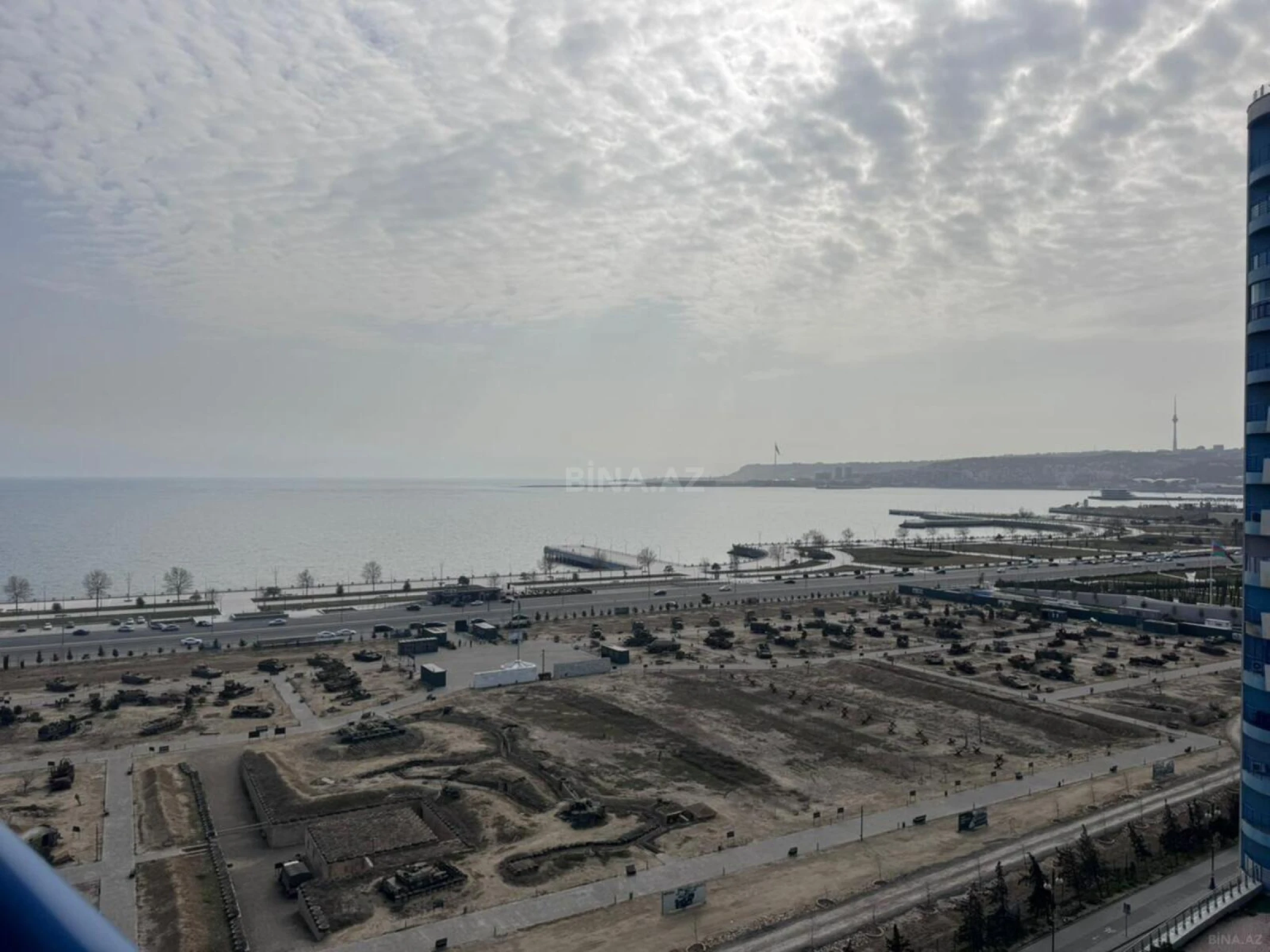 Kirayə verilir 6 otaqlı ofis 270 m²