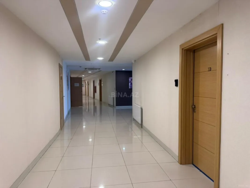 Kirayə verilir 6 otaqlı ofis 270 m²