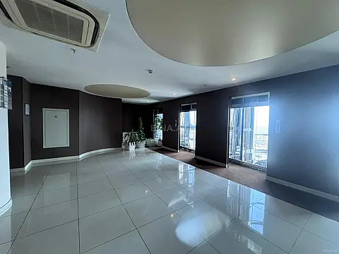 Kirayə verilir 6 otaqlı ofis 270 m²