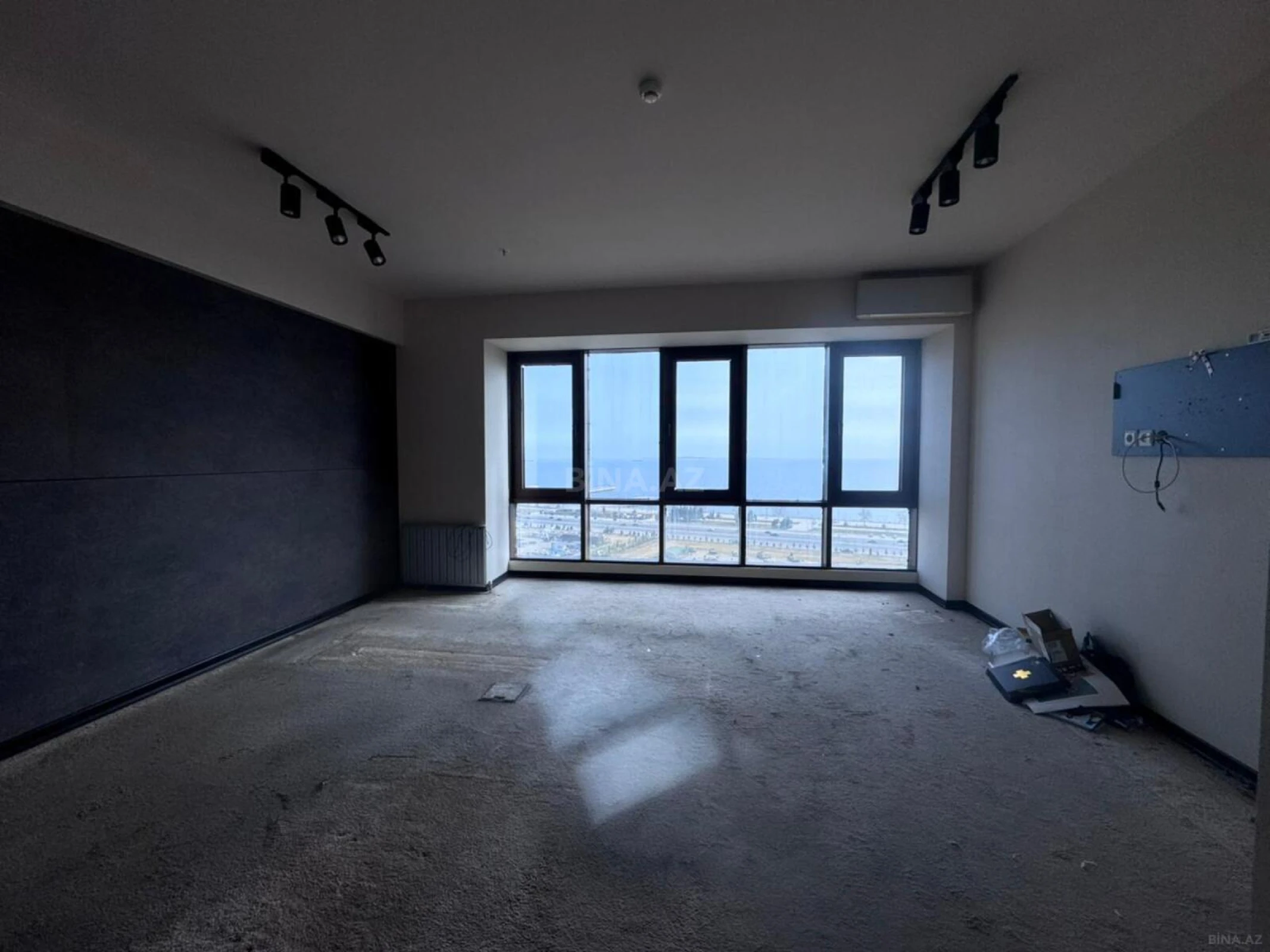 Kirayə verilir 6 otaqlı ofis 270 m²