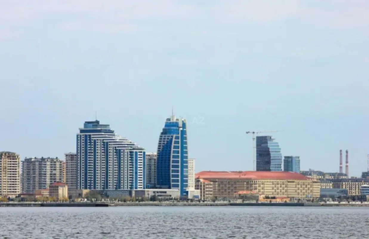 Kirayə verilir 6 otaqlı ofis 270 m²