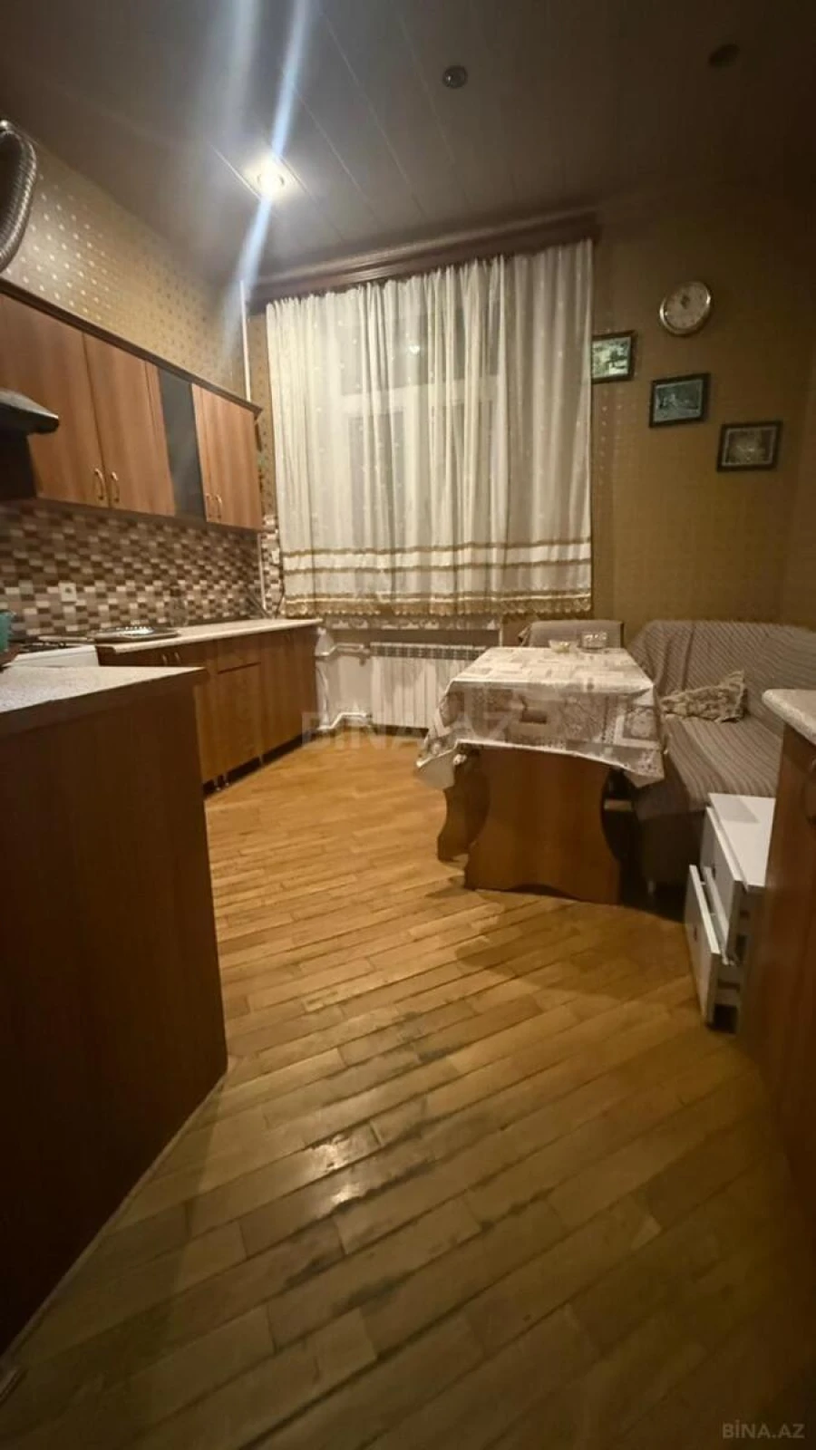 Kirayə verilir 2 otaqlı mənzil 68 m²