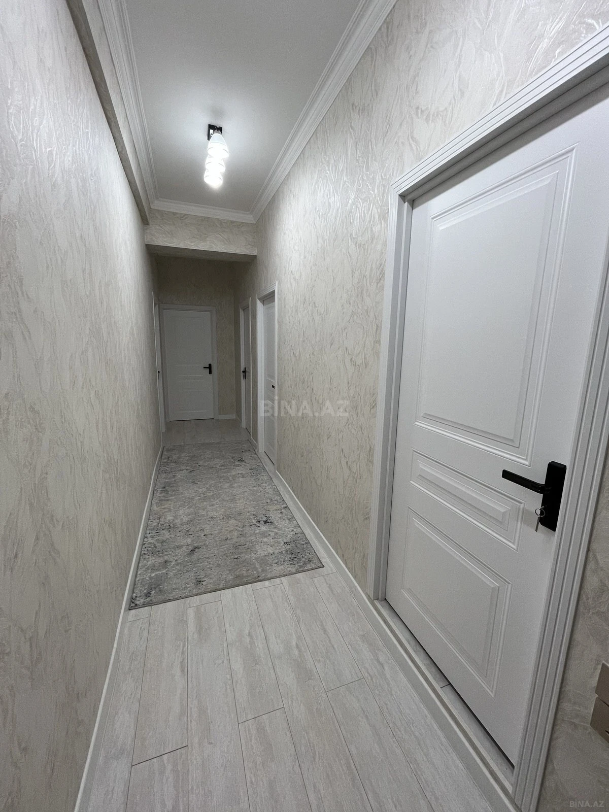 Satılır 3 otaqlı mənzil 79 m²
