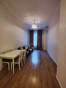 Satılır 2 otaqlı mənzil 77 m² — Bakı 2 otaq 77.00 m²