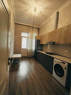 Satılır 2 otaqlı mənzil 77 m²