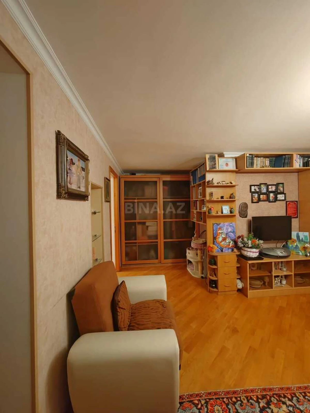 Satılır 2 otaqlı mənzil 62 m²