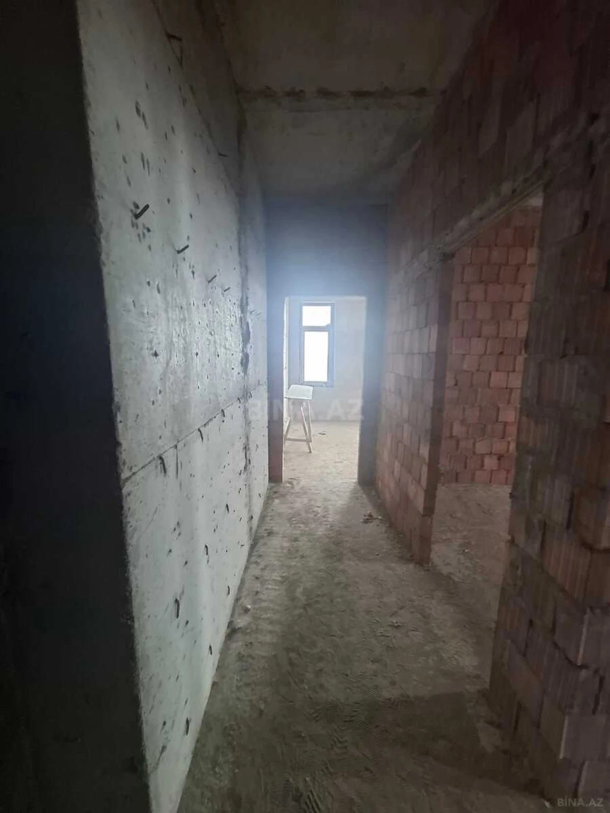 Satılır 2 otaqlı mənzil 117.4 m²