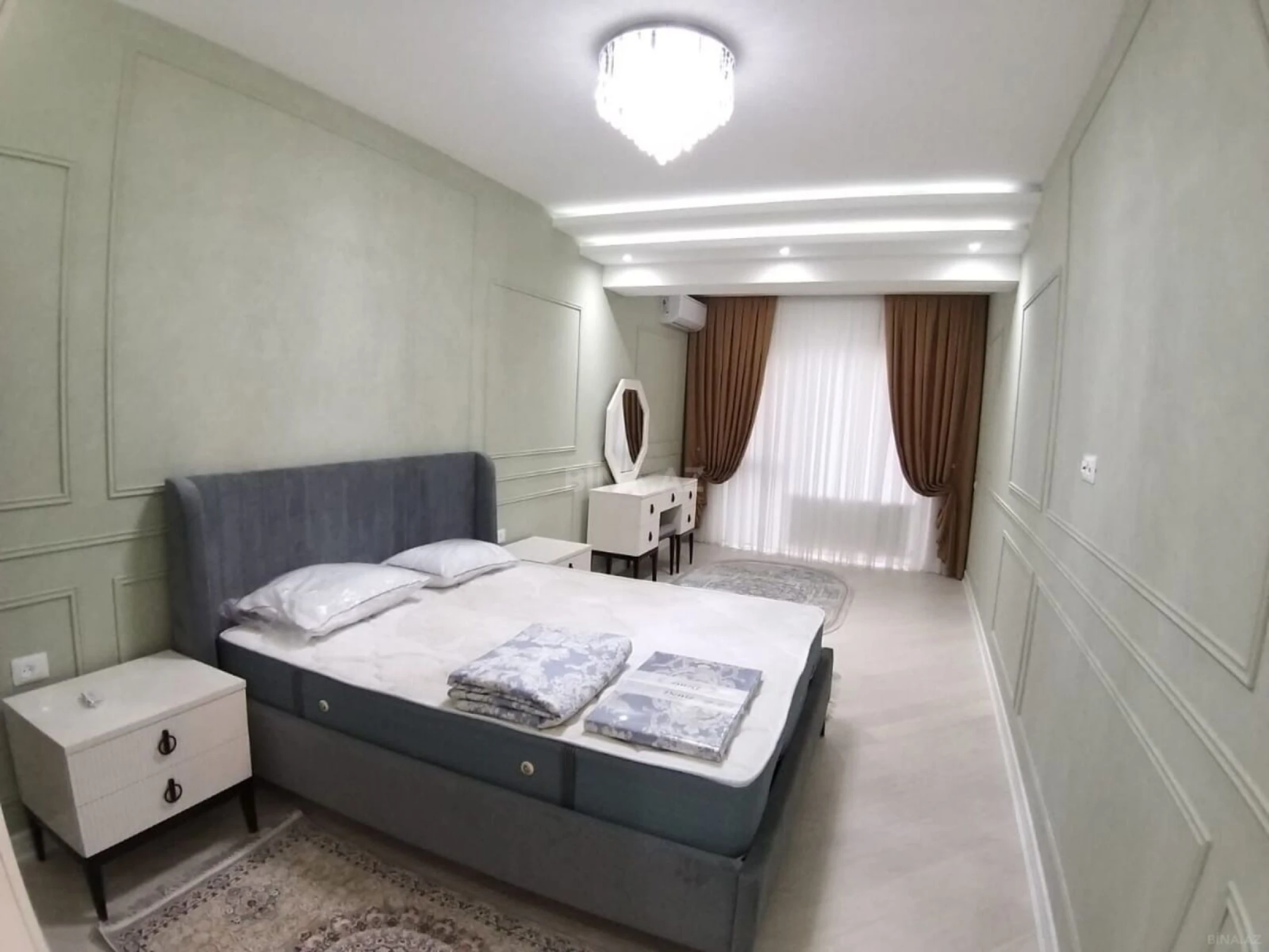 Kirayə verilir 3 otaqlı mənzil 140 m²
