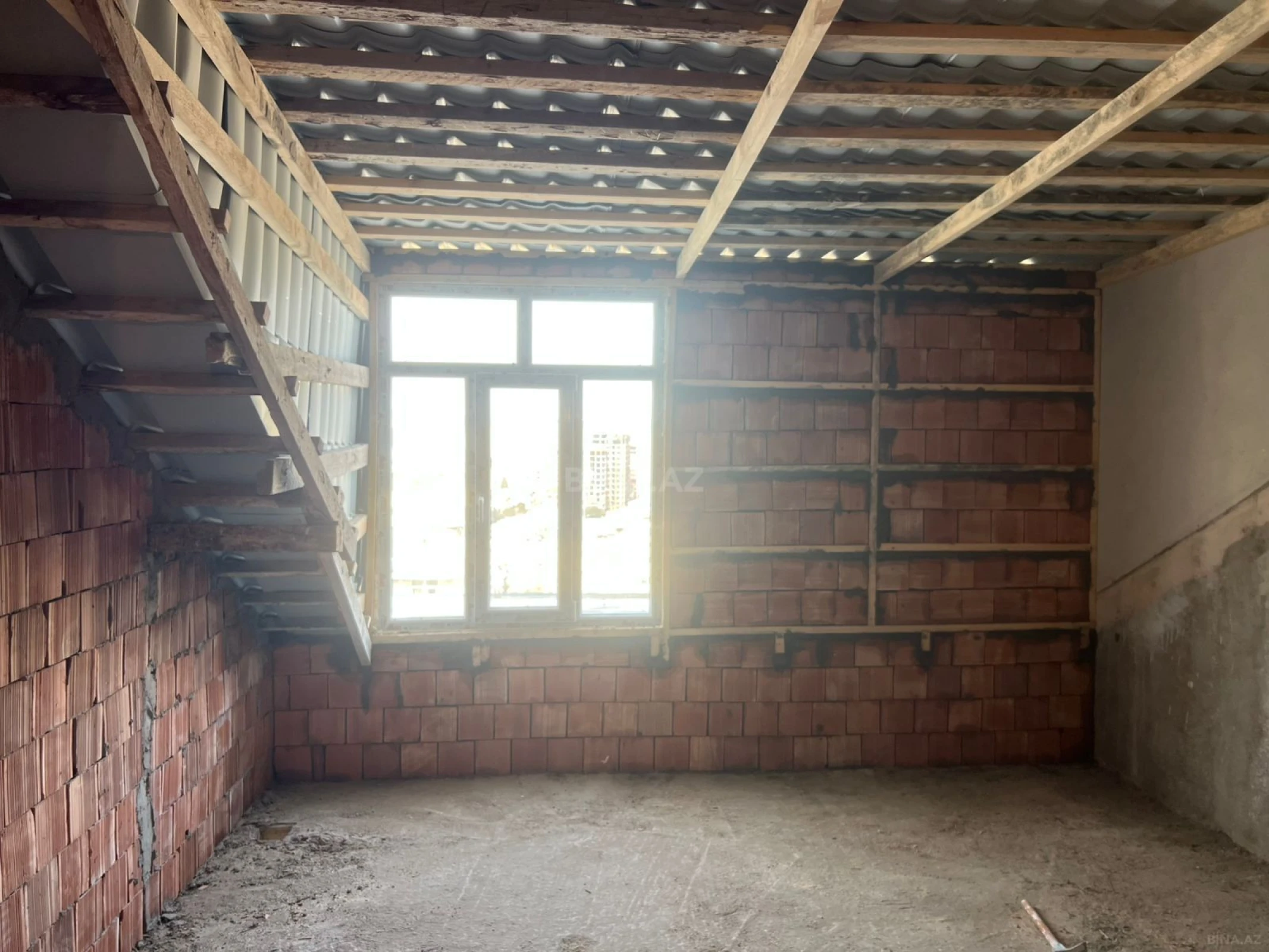 Satılır 3 otaqlı mənzil 78 m²