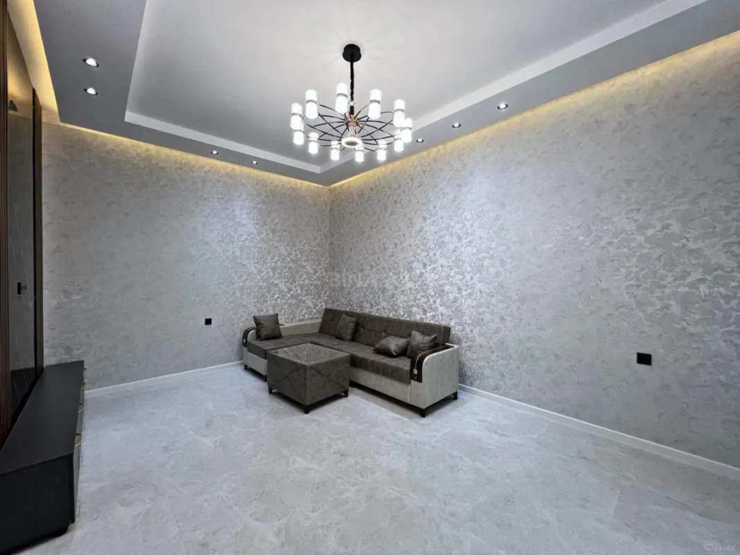 Satılır 4 otaqlı həyət evi 150 m²