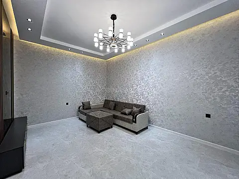 Satılır 4 otaqlı həyət evi 150 m²