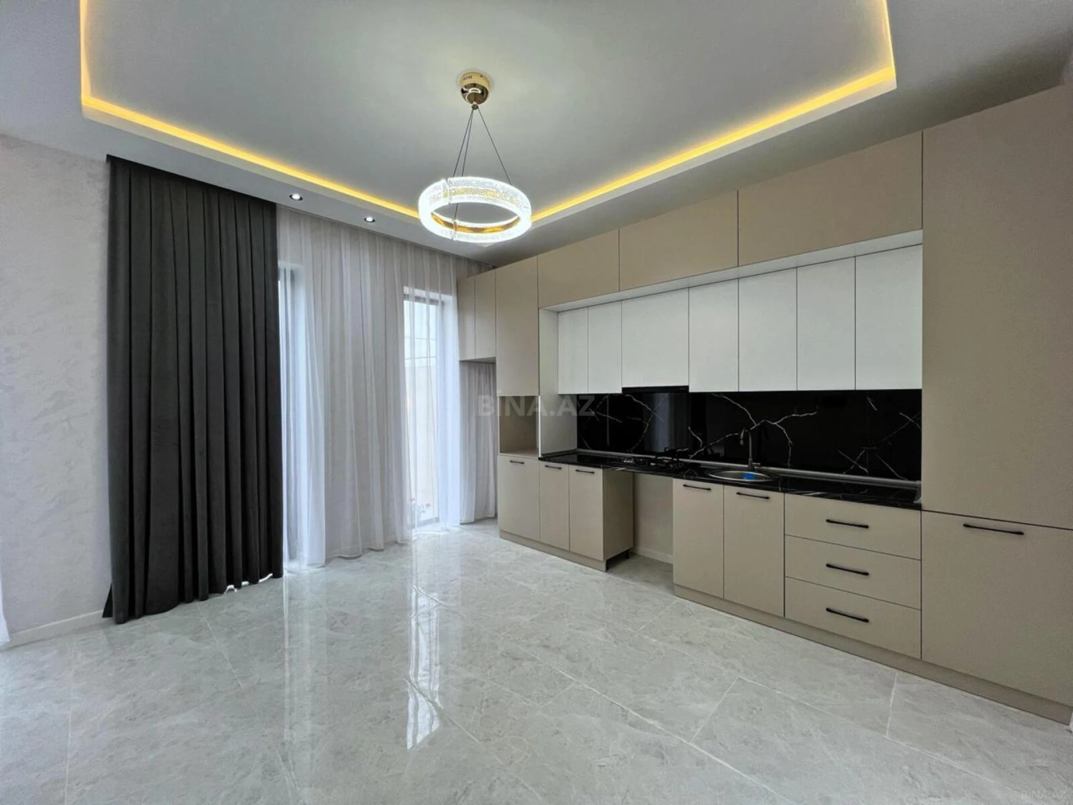 Satılır 4 otaqlı həyət evi 150 m²