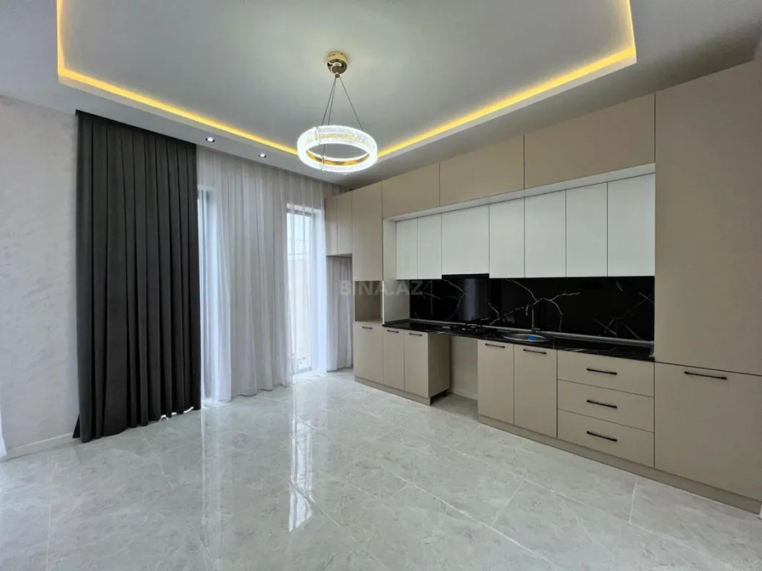 Satılır 4 otaqlı həyət evi 150 m²