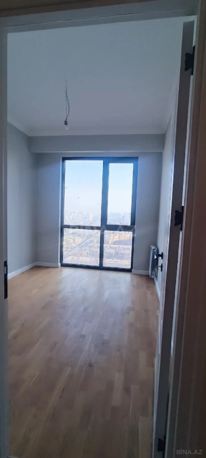 Satılır 3 otaqlı mənzil 90 m²