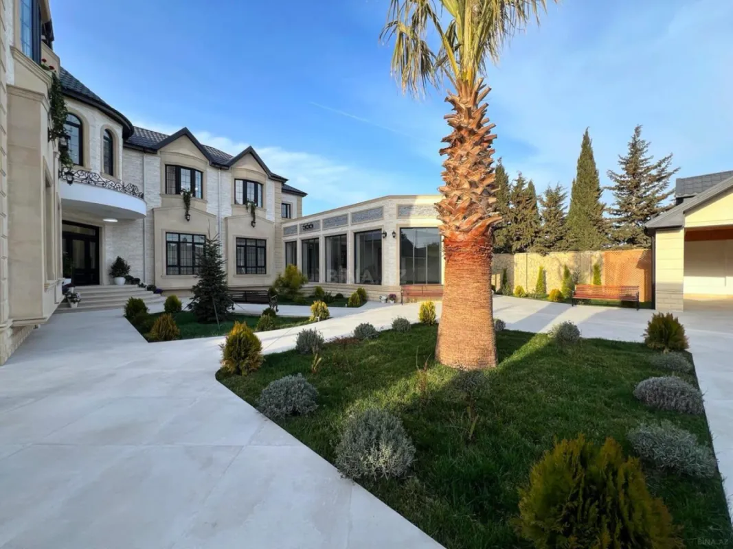 Satılır 7 otaqlı həyət evi 600 m²