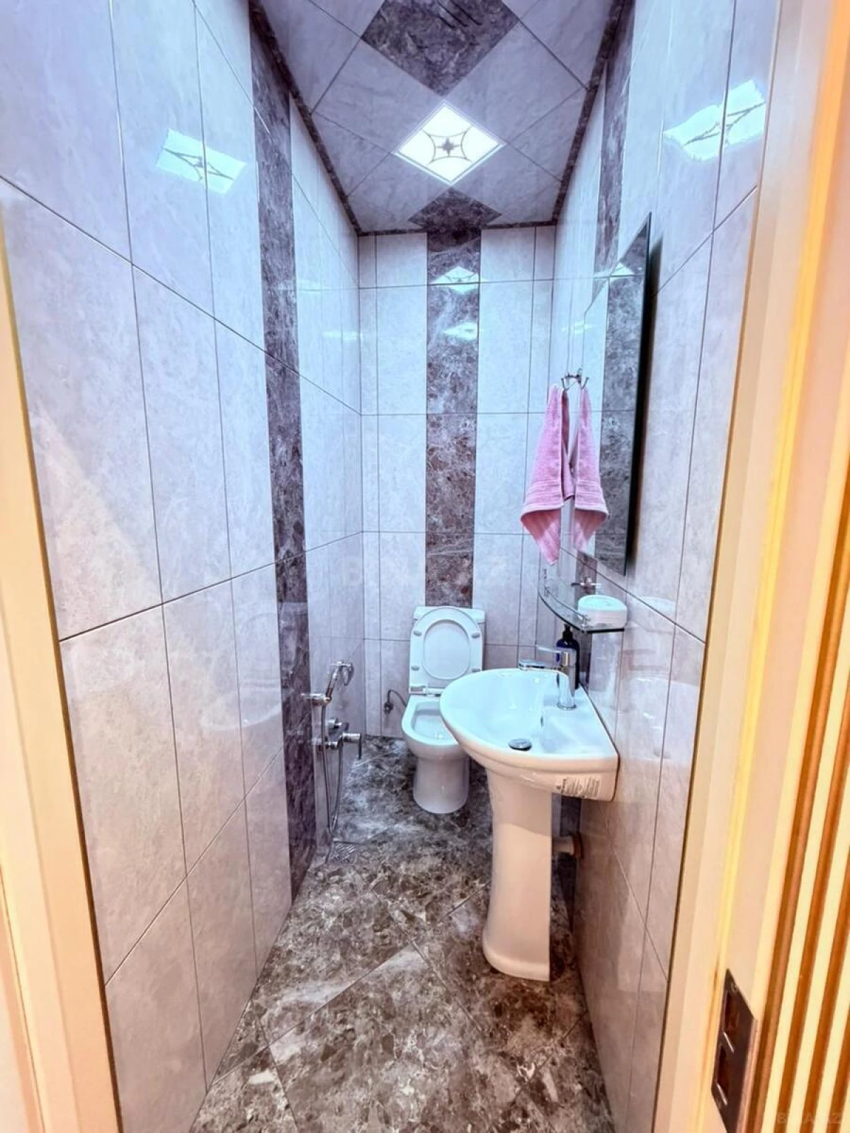 Kirayə verilir 3 otaqlı mənzil 115 m²