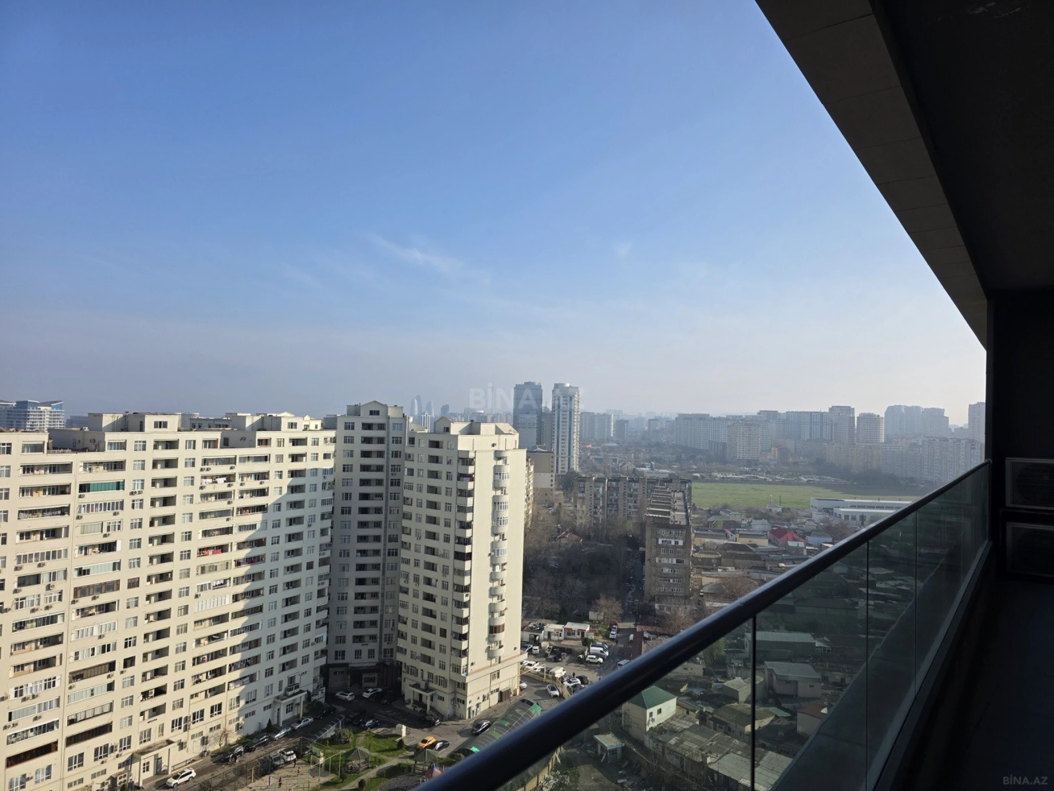 Kirayə verilir 3 otaqlı mənzil 120 m²