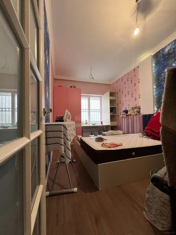 Satılır 5 otaqlı həyət evi 150 m²