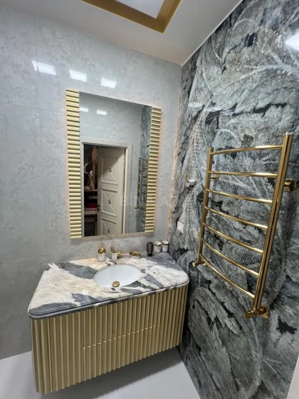 Satılır 3 otaqlı mənzil 112 m²