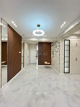 Satılır 3 otaqlı mənzil 136 m²