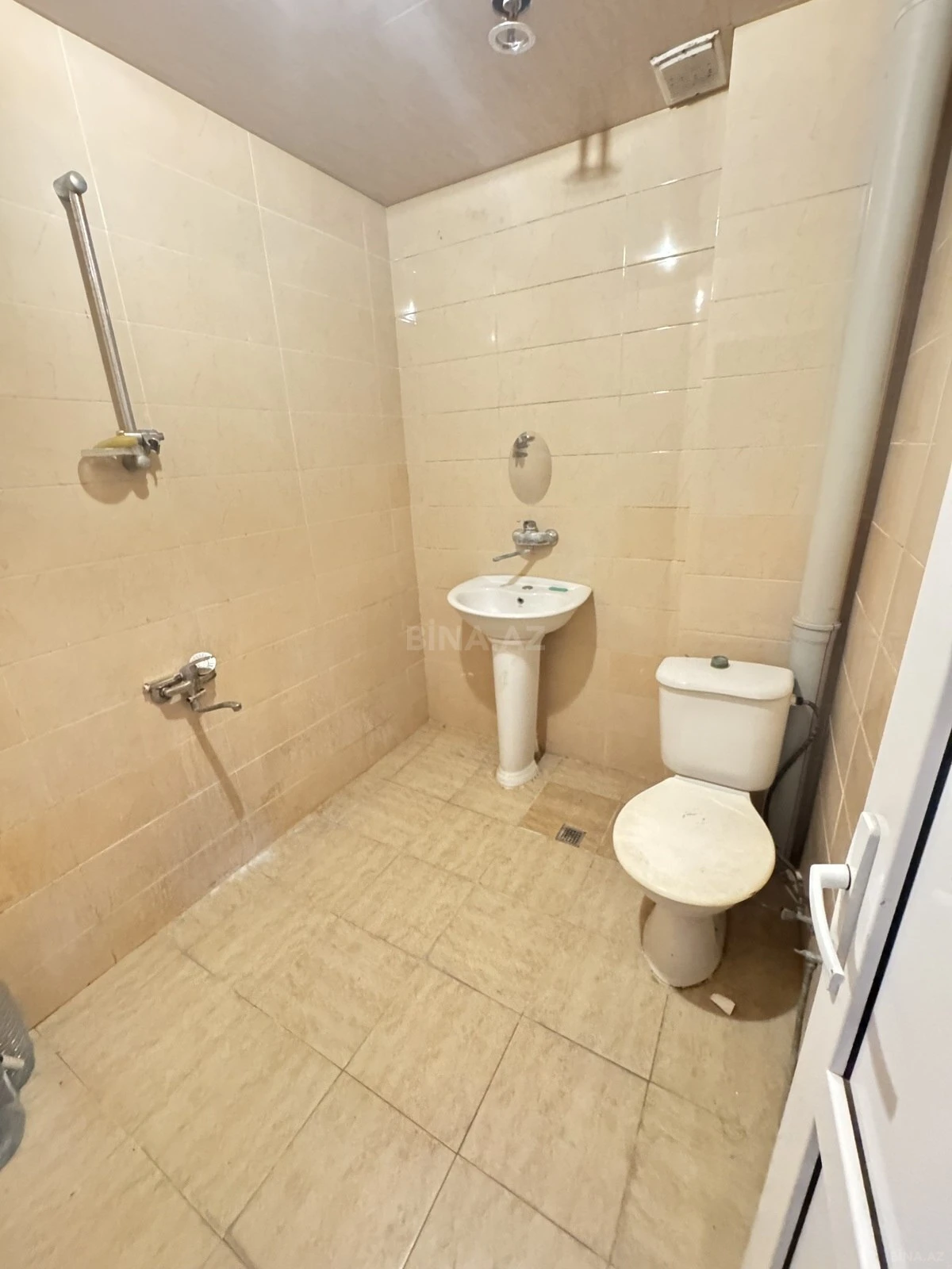 Satılır 1 otaqlı mənzil 45 m²