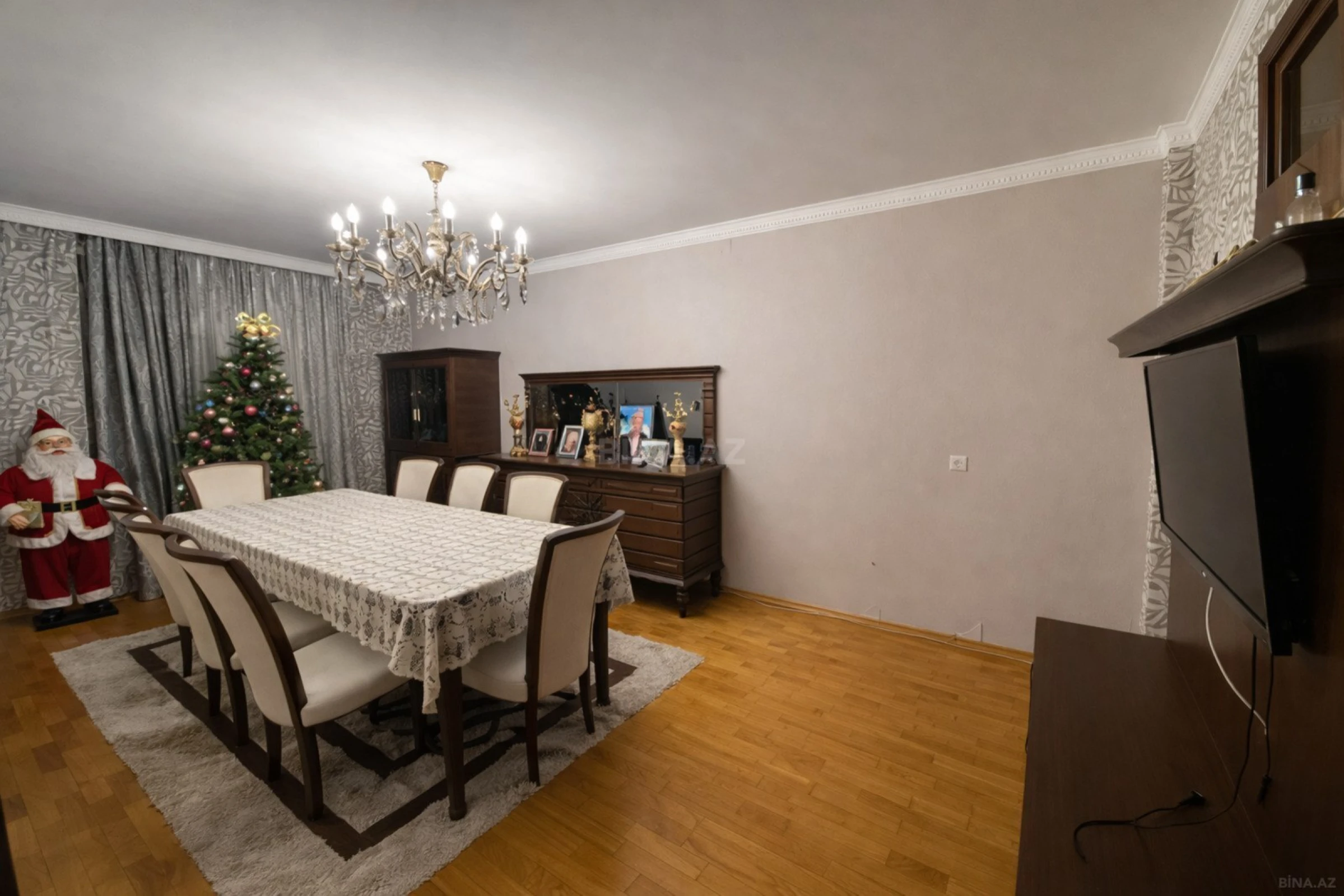 Satılır 3 otaqlı mənzil 105 m²
