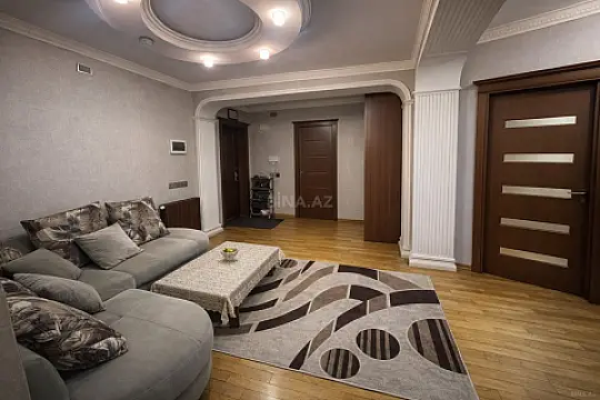 Satılır 3 otaqlı mənzil 105 m² — Bakı, İnşaatçılar 3 otaq 105.00 m²