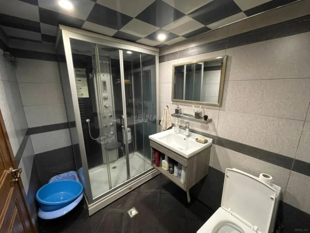 Satılır 3 otaqlı mənzil 105 m²