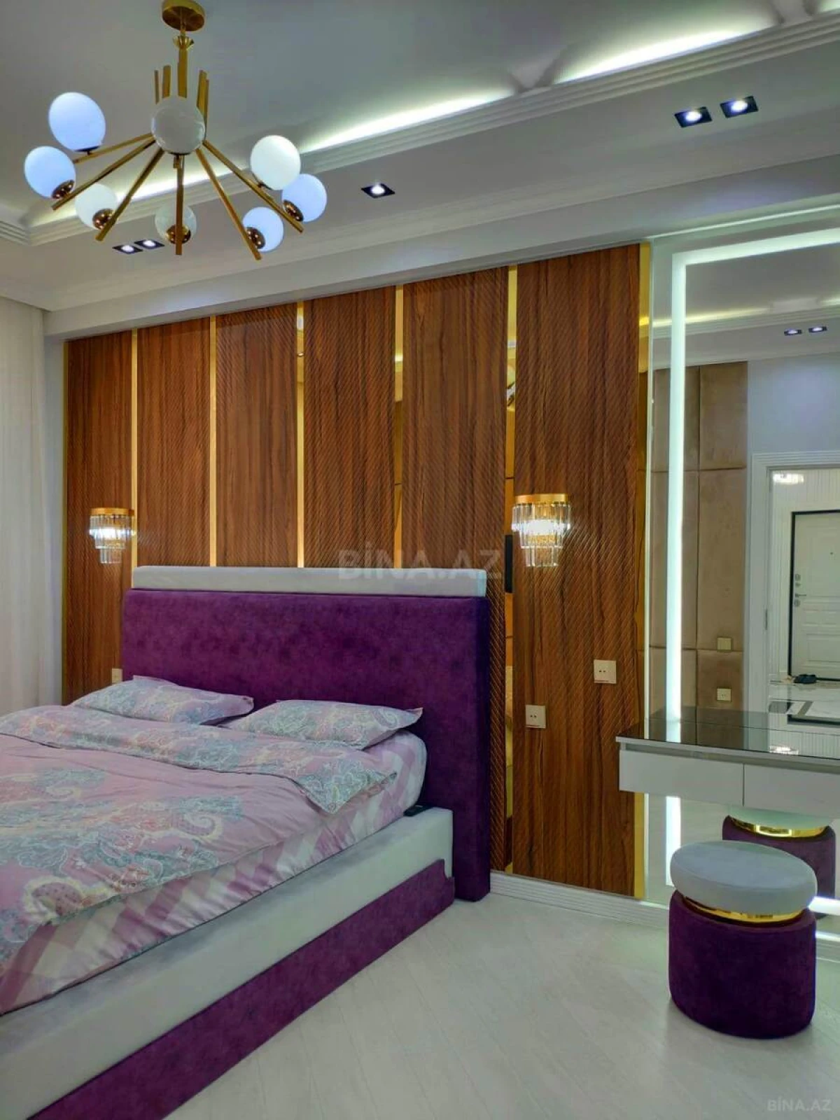 Satılır 3 otaqlı mənzil 113 m²