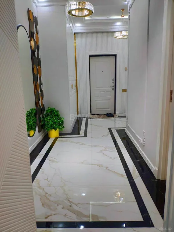 Satılır 3 otaqlı mənzil 113 m²