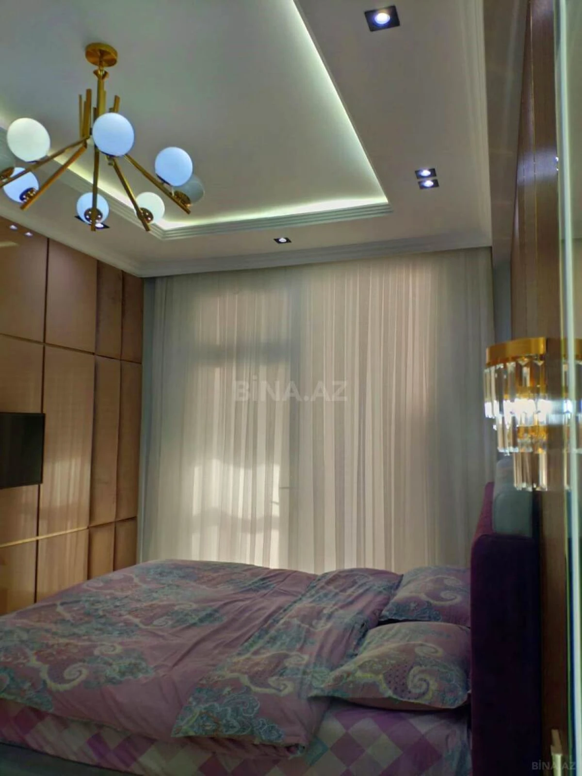 Satılır 3 otaqlı mənzil 113 m²