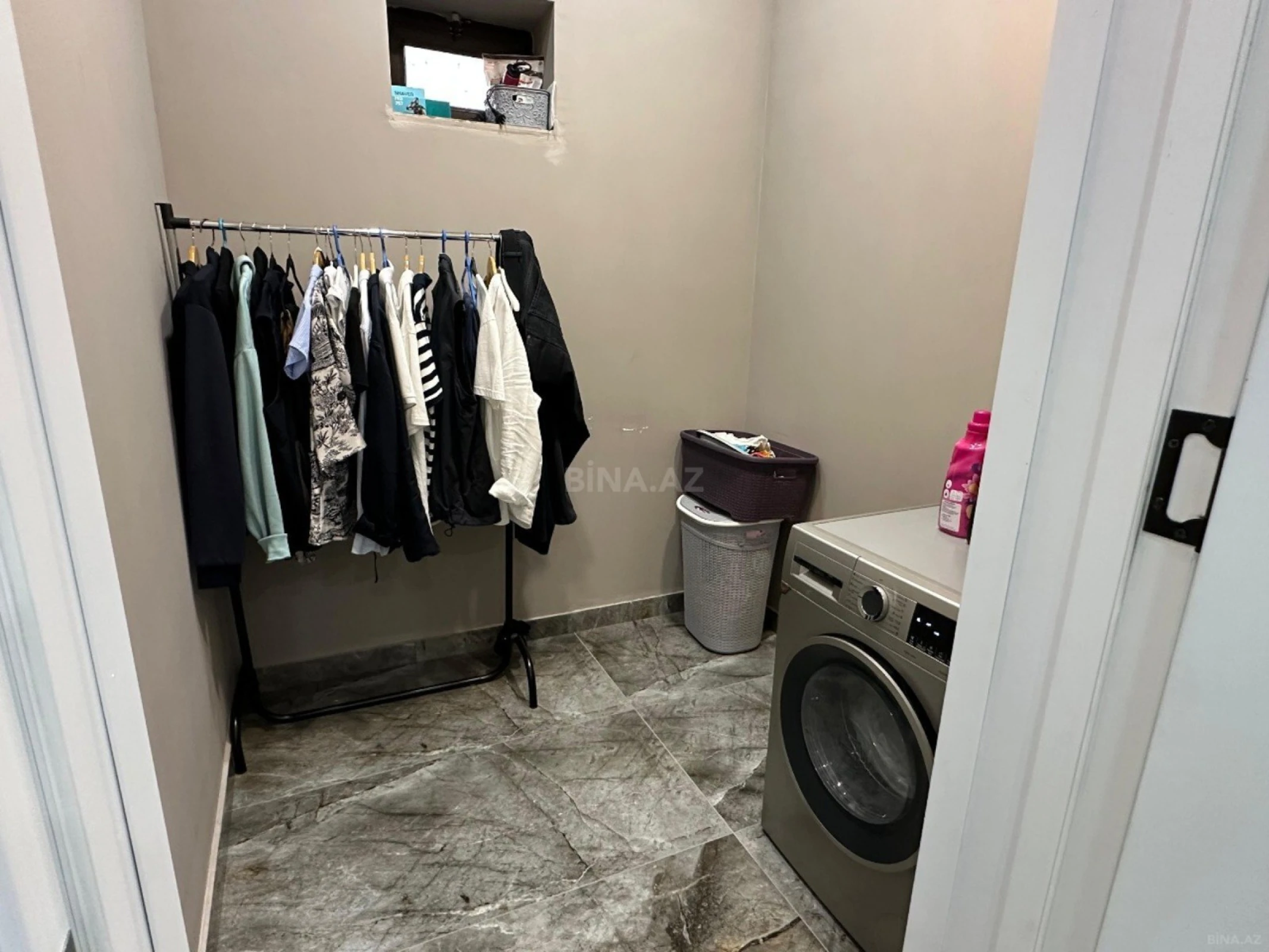 Satılır 6 otaqlı həyət evi 260 m²