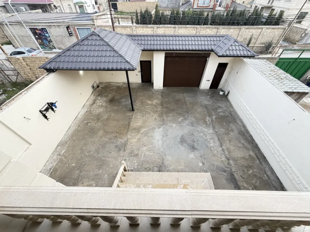 Satılır 6 otaqlı həyət evi 260 m²