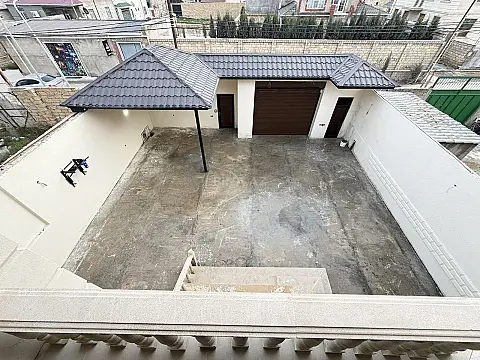 Satılır 6 otaqlı həyət evi 260 m²