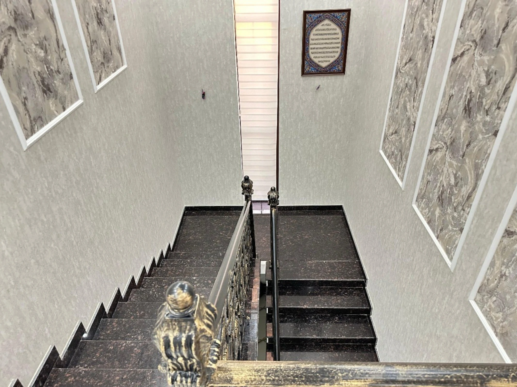 Satılır 6 otaqlı həyət evi 260 m²