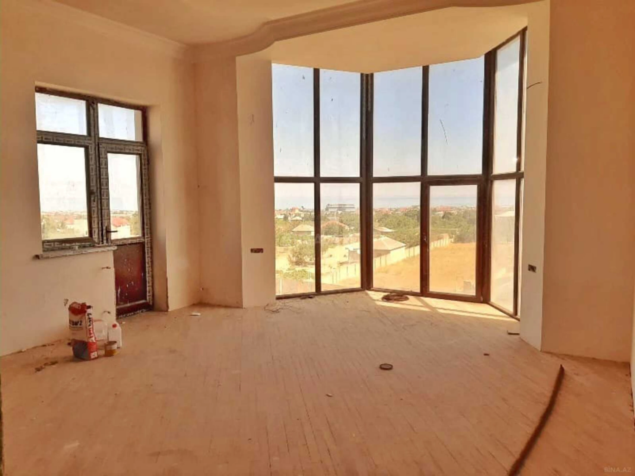 Satılır 7 otaqlı həyət evi 510 m²