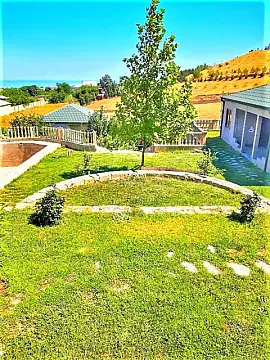 Satılır 7 otaqlı həyət evi 510 m²