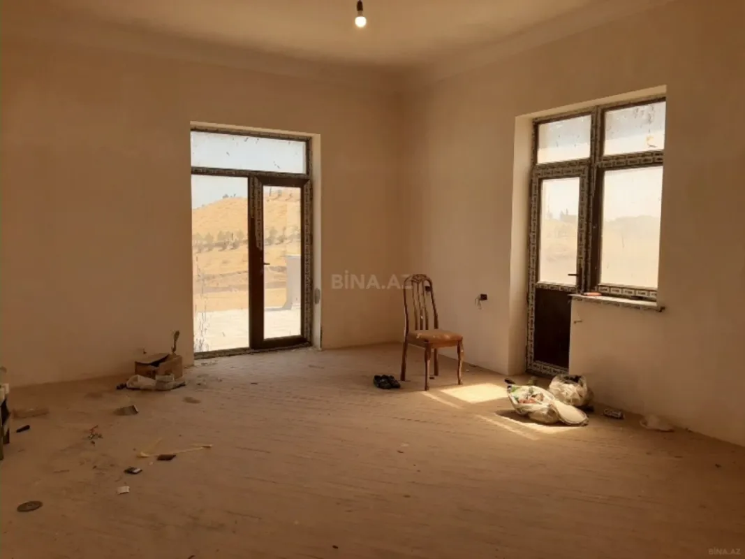 Satılır 7 otaqlı həyət evi 510 m²