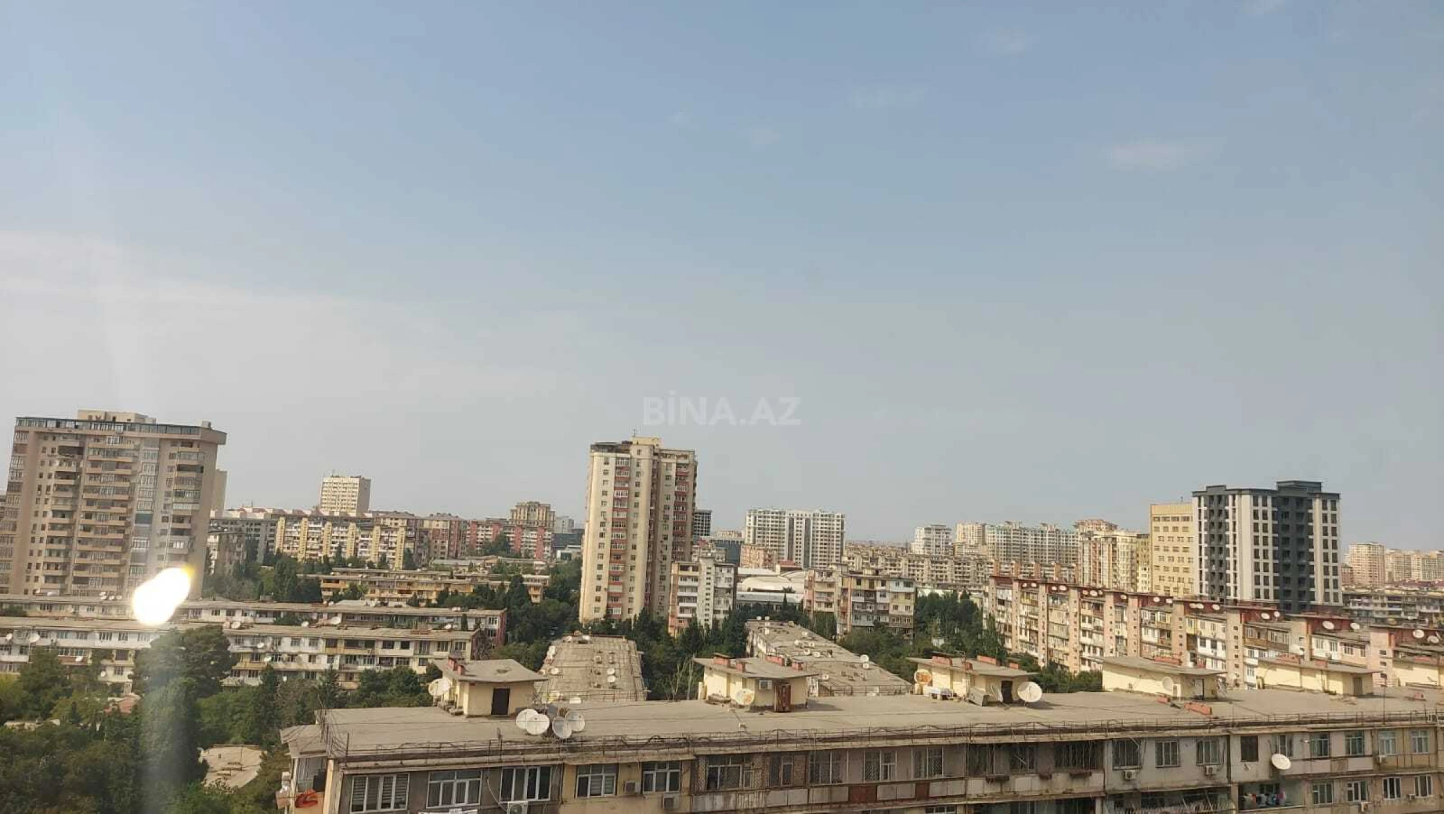 Satılır 3 otaqlı mənzil 165 m²