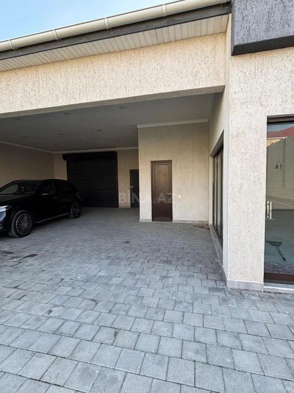 Satılır 7 otaqlı həyət evi 350 m²