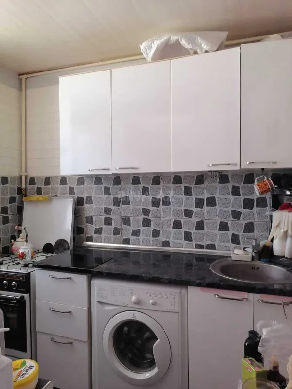 Satılır 3 otaqlı mənzil 60 m²