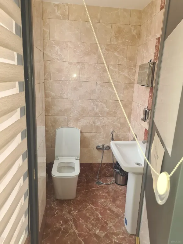 Kirayə verilir 5 otaqlı ofis 135 m²